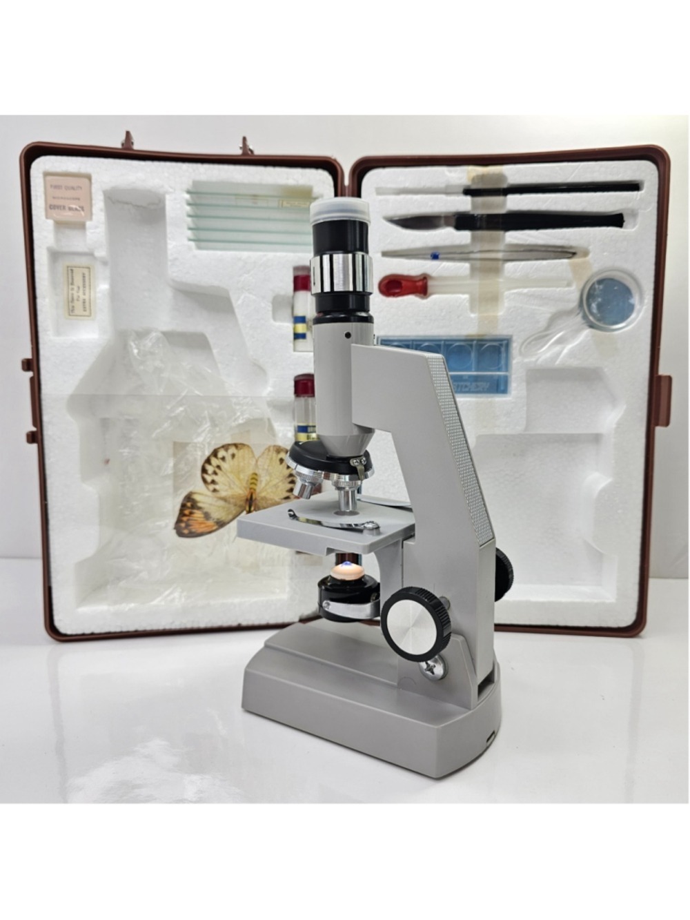 Vintage Carton C.O.C Zoom Microscope Set 50X-900X w/ Case Japan Quality
